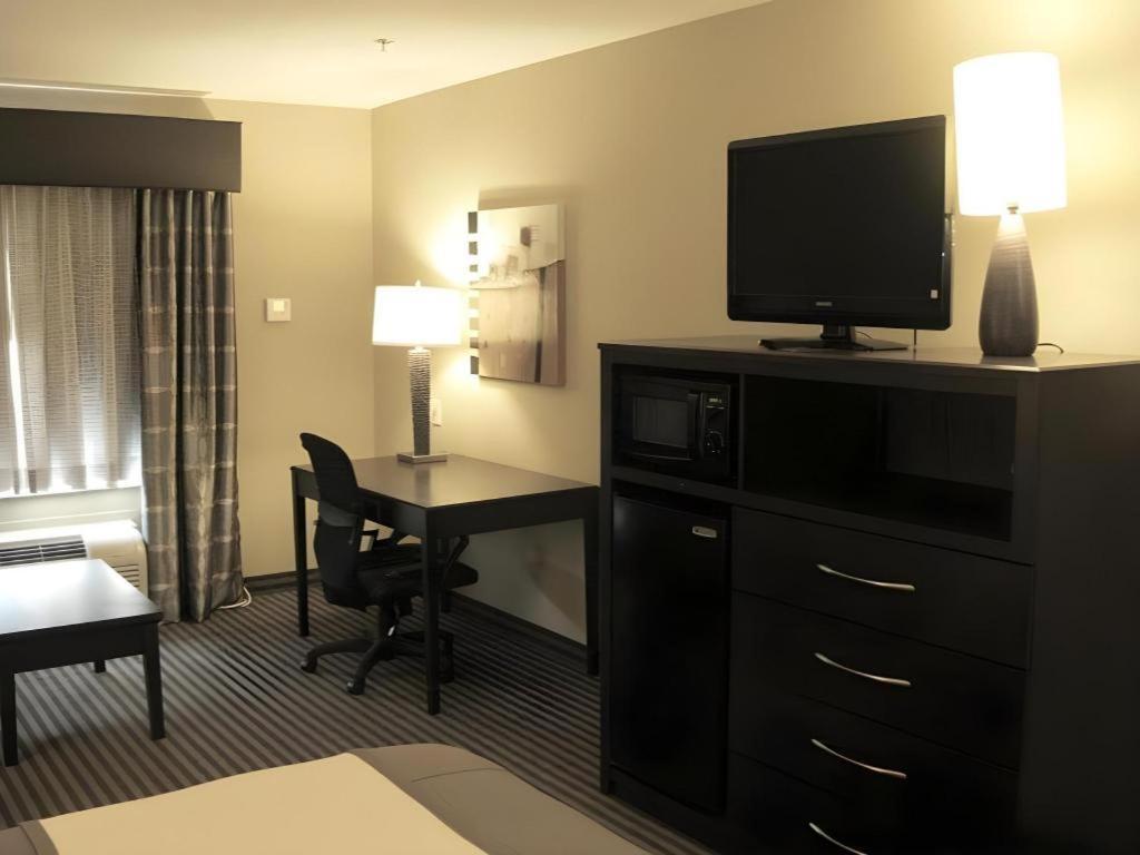 Best Western Oakdale Inn Esterno foto