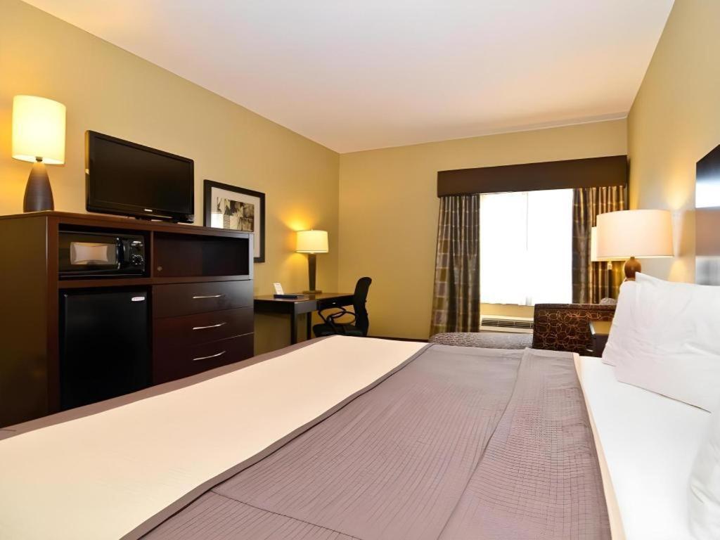 Best Western Oakdale Inn Esterno foto