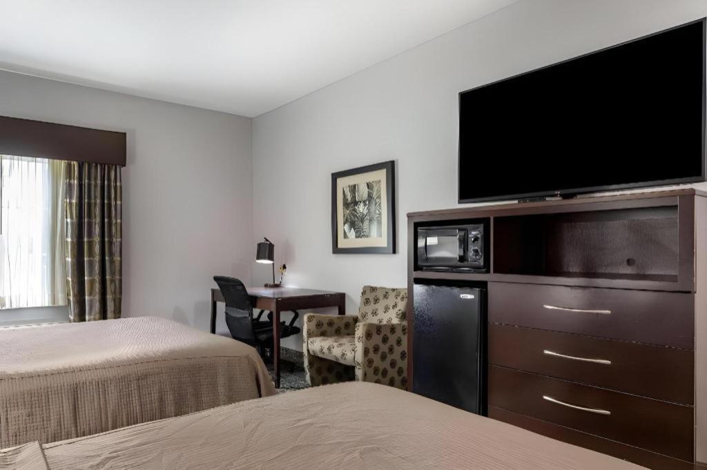 Best Western Oakdale Inn Esterno foto