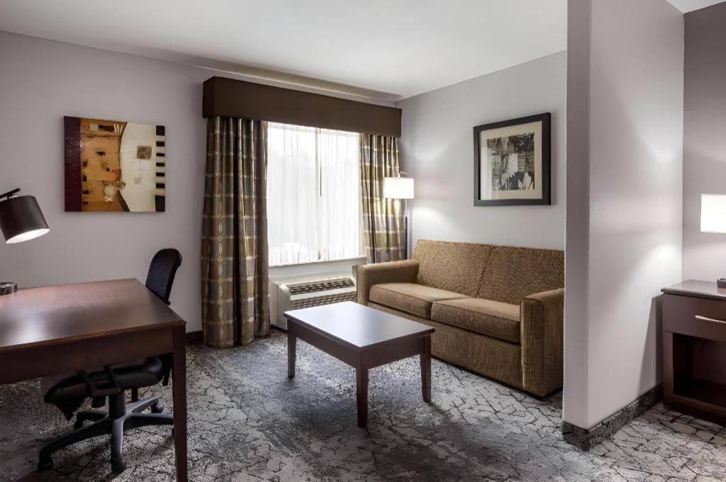Best Western Oakdale Inn Esterno foto