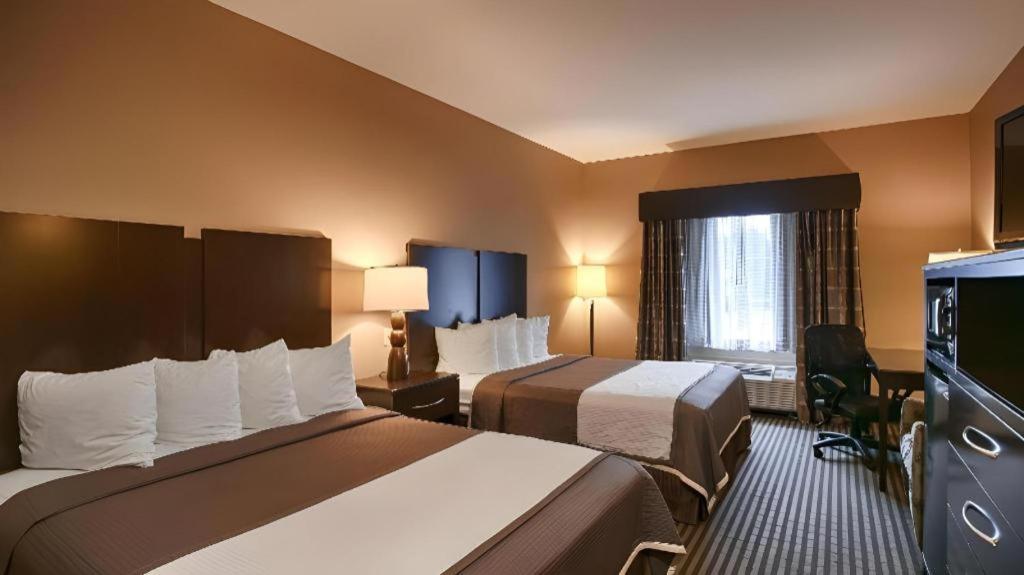 Best Western Oakdale Inn Esterno foto