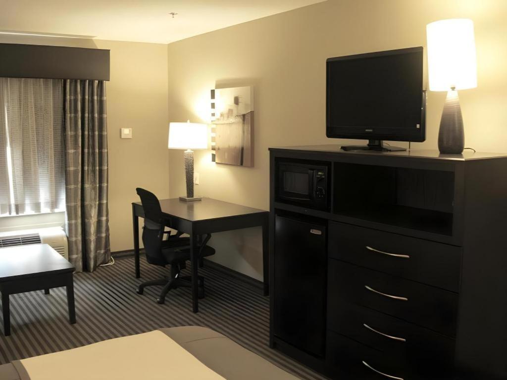 Best Western Oakdale Inn Esterno foto